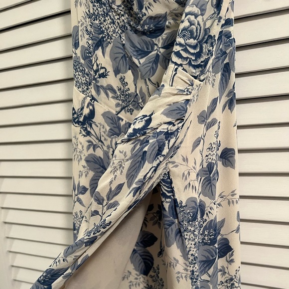 The Reformation Kourtney Dress - Picture 9 of 12